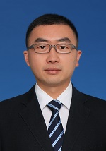 苏连泰 蓝底照片.jpg