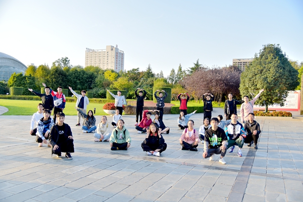 a4beb458800d4a998c8179b7a3ab85b2.jpg DSC_3090.JPG