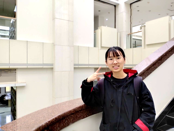 0fcba162abdf42729c75acb4b721e063.jpg 张智伟2.jpg