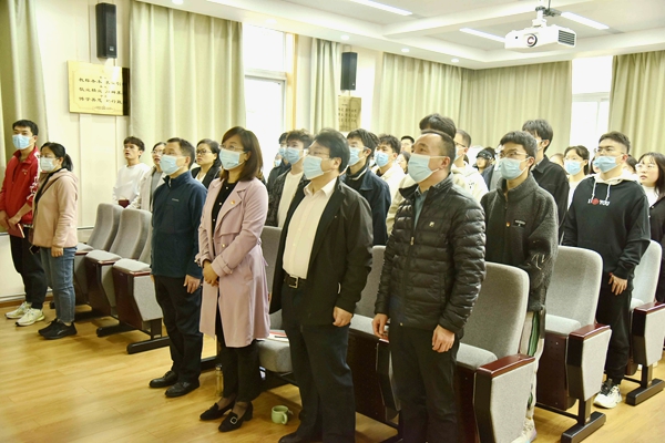 c705389b30034e51bb8ca1ae9def4fa9.jpg 二十大1_副本.jpg