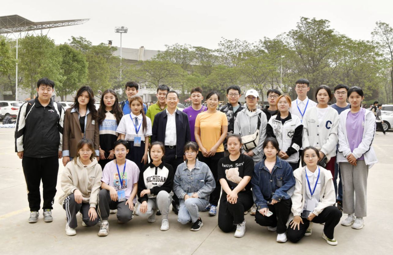 fef66d9463f5431094fc0208dccc2573.png fef66d9463f5431094fc0208dccc2573.png